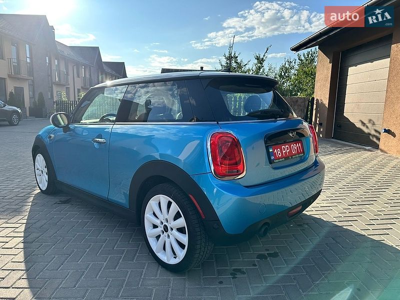 Хетчбек MINI Cooper 2017 в Вараші