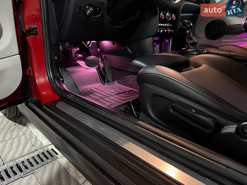 Хетчбек MINI Cooper 2014 в Тернополі