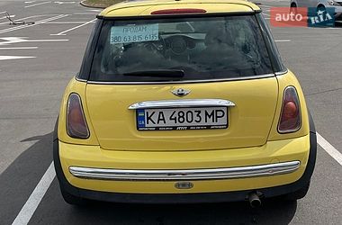 Хэтчбек MINI Cooper 2002 в Буче