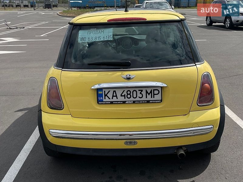 Хэтчбек MINI Cooper 2002 в Буче