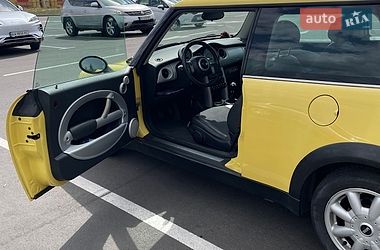 Хэтчбек MINI Cooper 2002 в Буче