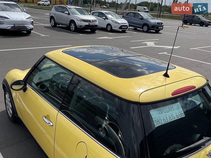 Хэтчбек MINI Cooper 2002 в Буче