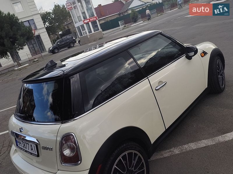 Хетчбек MINI Cooper 2011 в Одесі