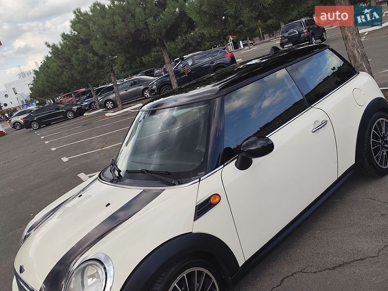 Хетчбек MINI Cooper 2011 в Одесі