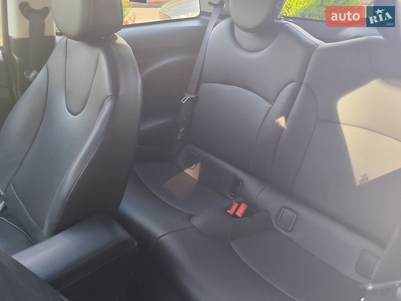 Хэтчбек MINI Cooper 2011 в Одессе фото 24 Хэтчбек MINI Cooper 2011 в Одессе