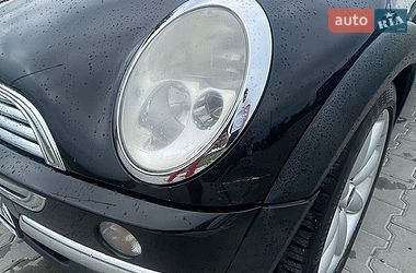 Хетчбек MINI Cooper 2002 в Городку
