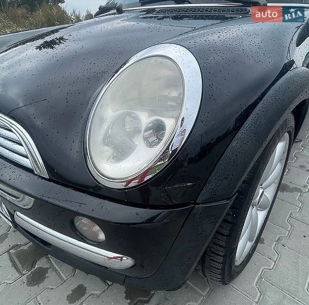 Хетчбек MINI Cooper 2002 в Городку