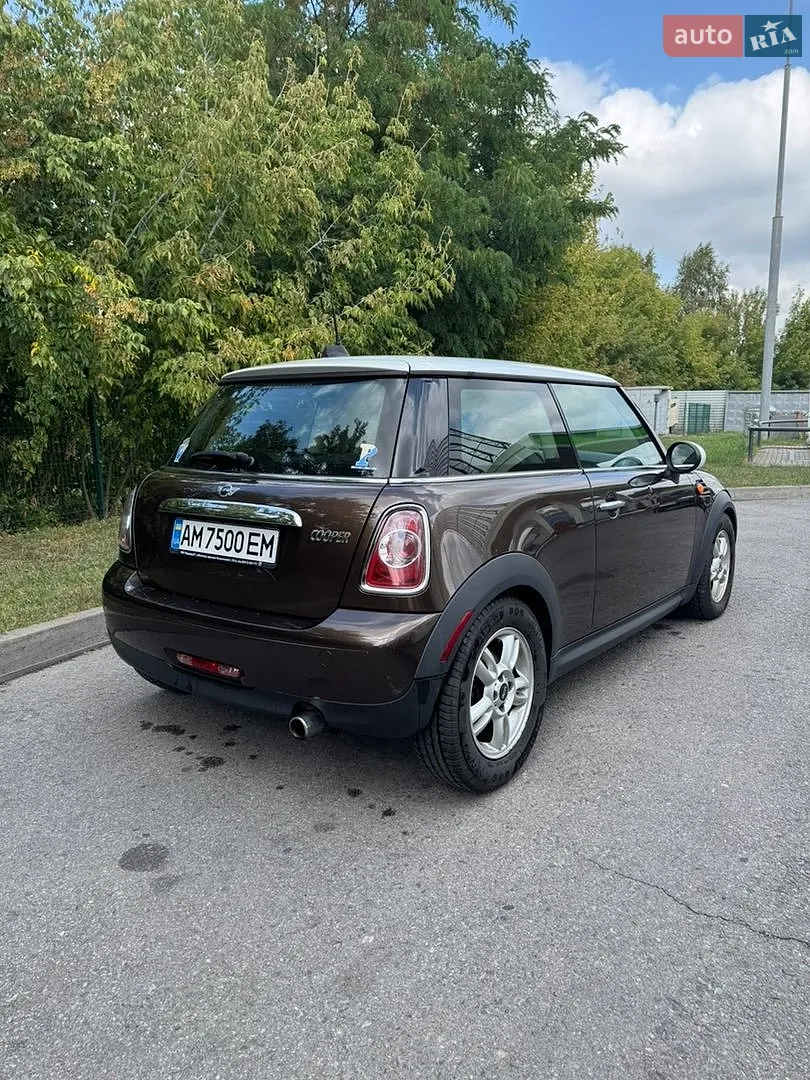 2011 MINI Cooper - мініатюра 6