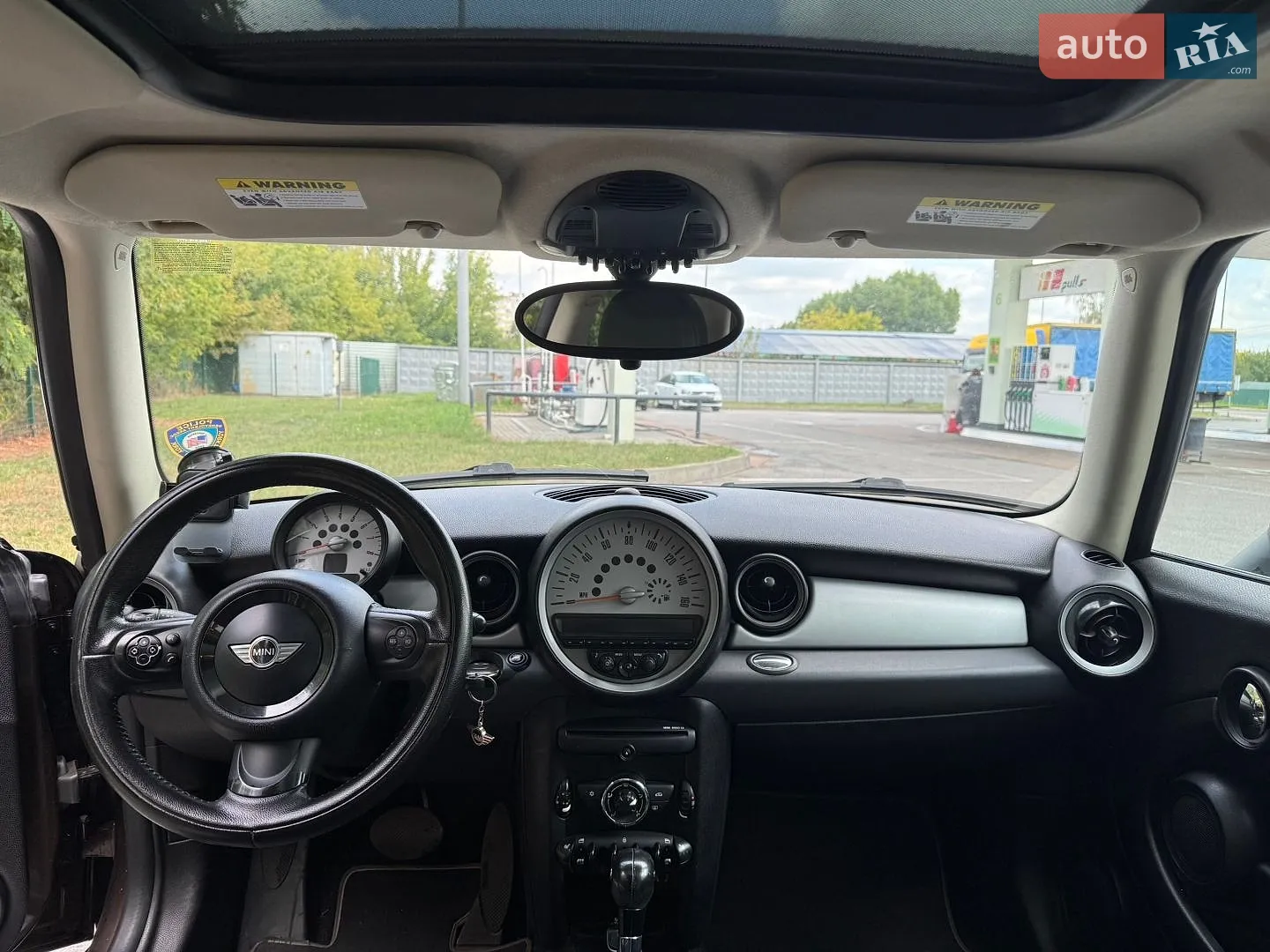2011 MINI Cooper - мініатюра 8