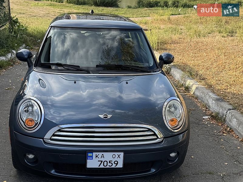Хетчбек MINI Cooper 2010 в Києві