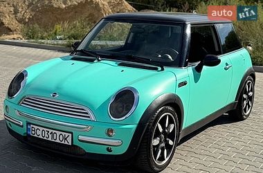 Хэтчбек MINI Cooper 2003 в Львове
