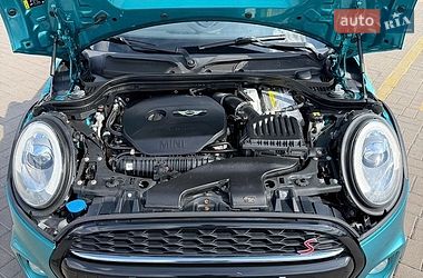 Хэтчбек MINI Cooper 2017 в Киеве