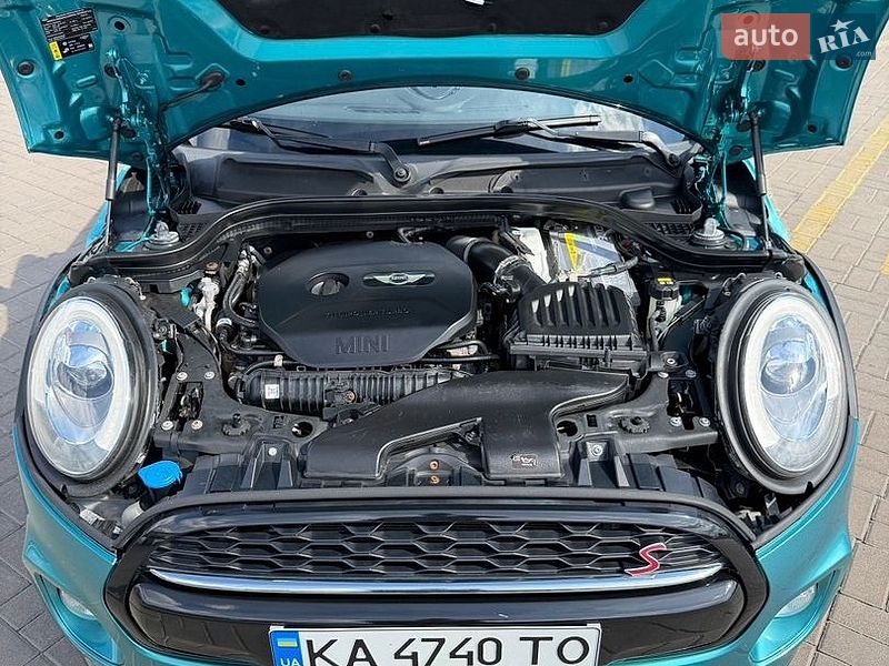 Хэтчбек MINI Cooper 2017 в Киеве