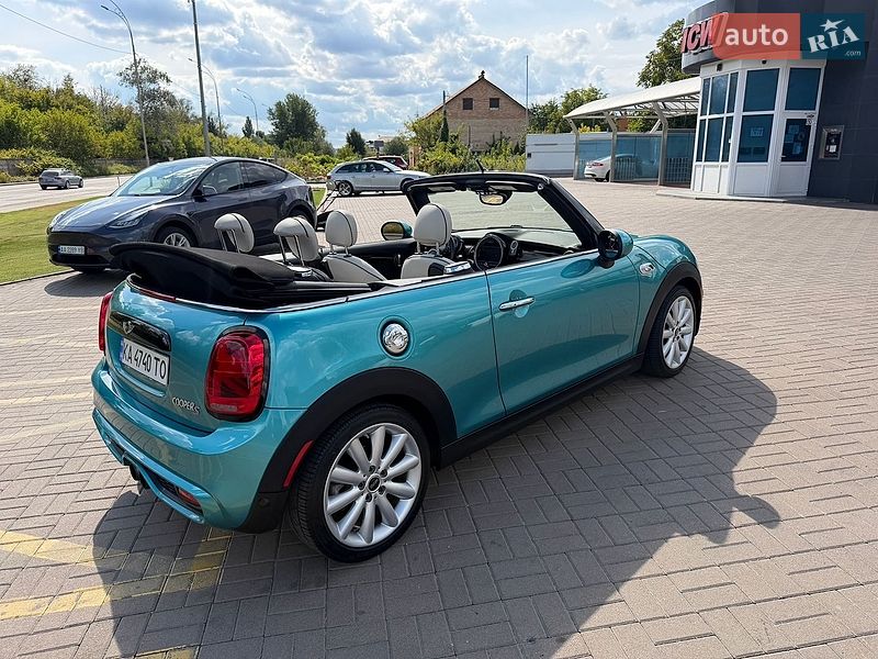 Хэтчбек MINI Cooper 2017 в Киеве