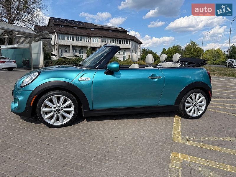 Хэтчбек MINI Cooper 2017 в Киеве