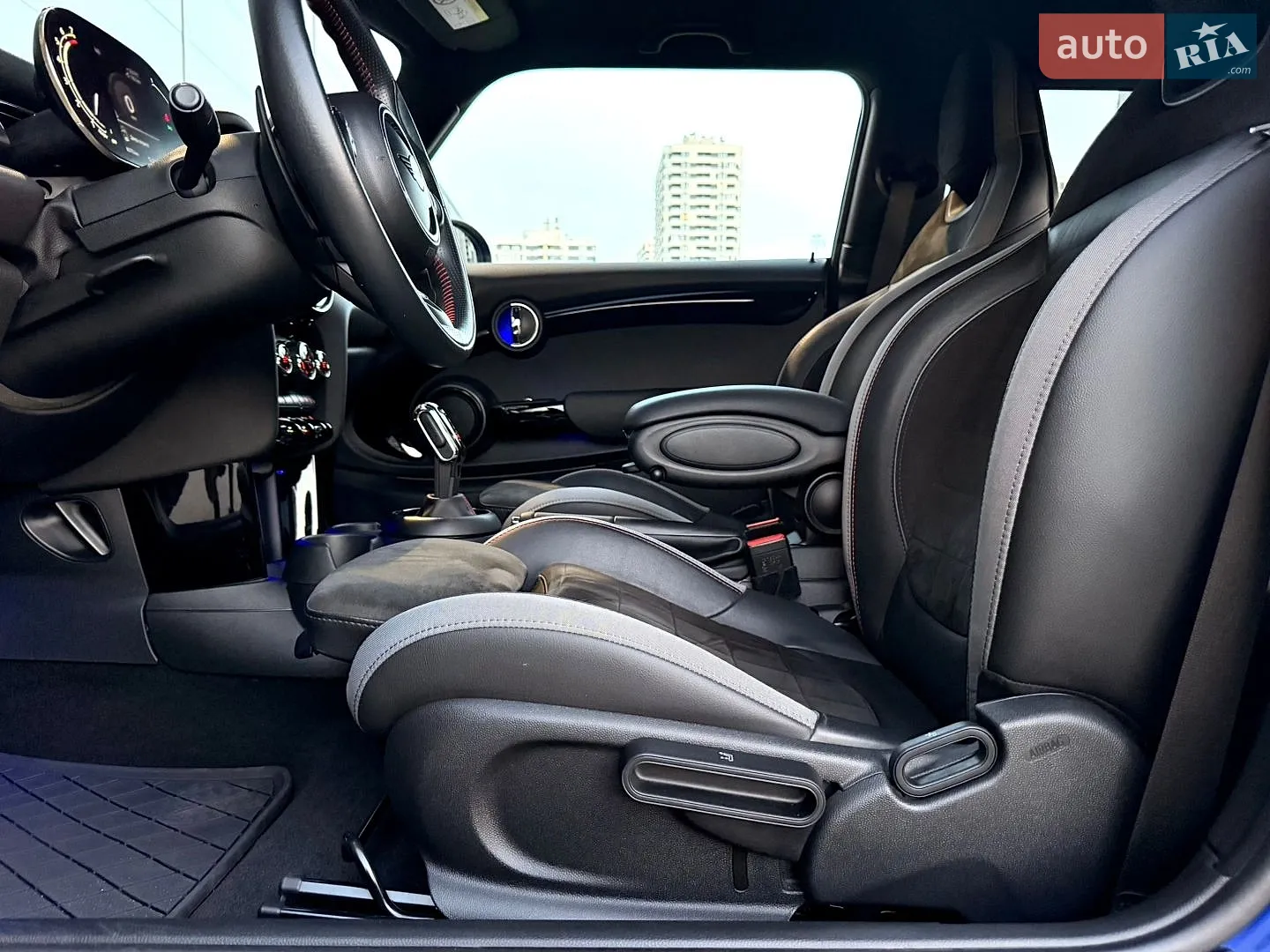 2020 MINI Cooper - мініатюра 33