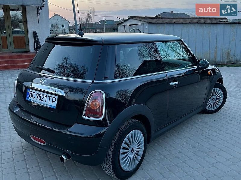 Хэтчбек MINI Cooper 2009 в Львове фото 4 Хэтчбек MINI Cooper 2009 в Львове