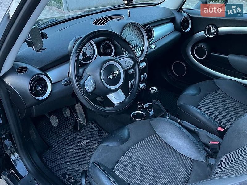 Хэтчбек MINI Cooper 2009 в Львове фото 10 Хэтчбек MINI Cooper 2009 в Львове