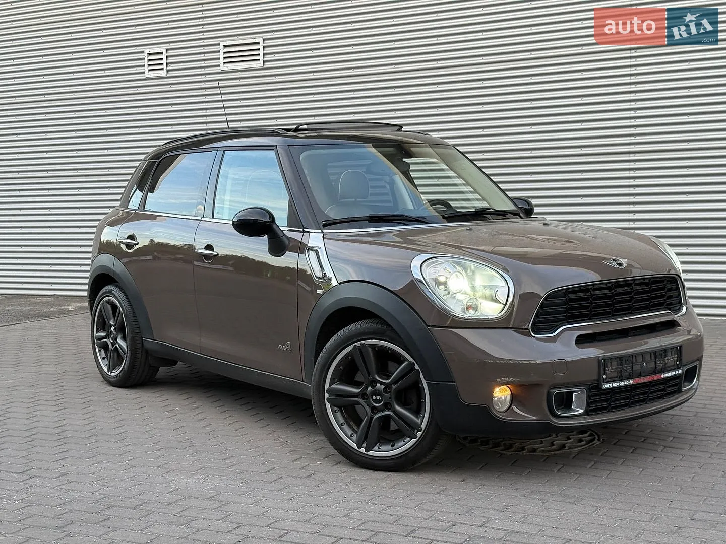 2010 MINI Cooper - мініатюра 8