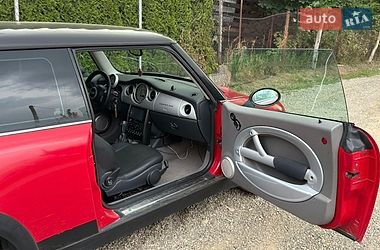Хетчбек MINI Cooper 2004 в Чернівцях фото 10 Хетчбек MINI Cooper 2004 в Чернівцях