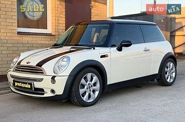 Хэтчбек MINI Cooper 2005 в Днепре Хэтчбек MINI Cooper 2005 в Днепре