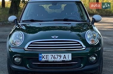 Хэтчбек MINI Cooper 2011 в Днепре Хэтчбек MINI Cooper 2011 в Днепре