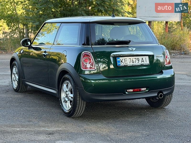 Хэтчбек MINI Cooper 2011 в Днепре фото 11 Хэтчбек MINI Cooper 2011 в Днепре