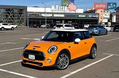 Хэтчбек MINI Cooper 2015 в Киеве Хэтчбек MINI Cooper 2015 в Киеве