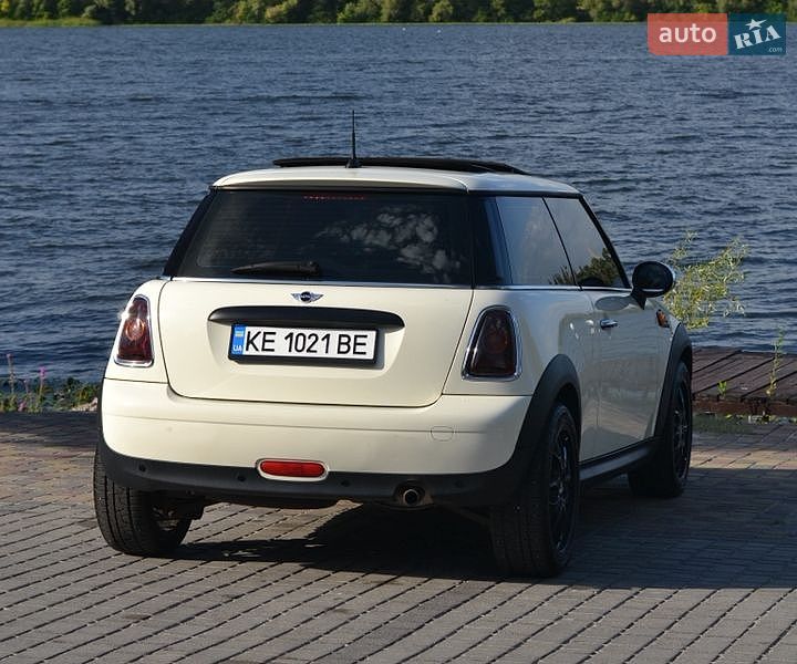 Хэтчбек MINI Cooper 2007 в Днепре
