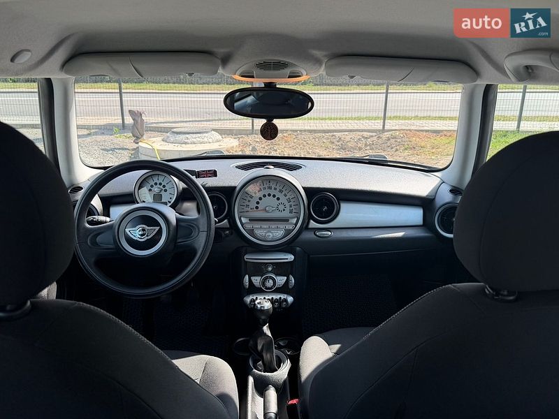 Хэтчбек MINI Cooper 2008 в Хмельницком