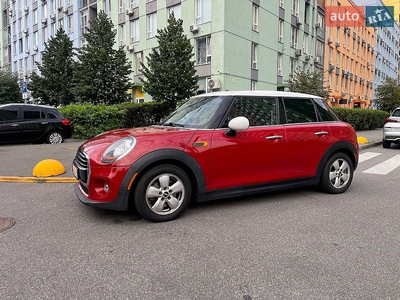 Хэтчбек MINI Cooper 2017 в Киеве Хэтчбек MINI Cooper 2017 в Киеве