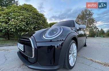 Хетчбек MINI Cooper 2022 в Запоріжжі Хетчбек MINI Cooper 2022 в Запоріжжі