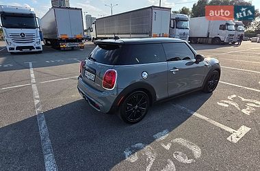 Хэтчбек MINI Cooper 2018 в Киеве