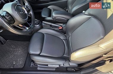 Хэтчбек MINI Cooper 2018 в Киеве