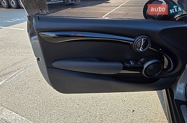 Хэтчбек MINI Cooper 2018 в Киеве