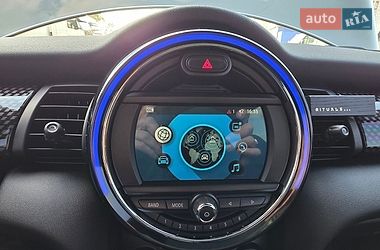 Хэтчбек MINI Cooper 2018 в Киеве