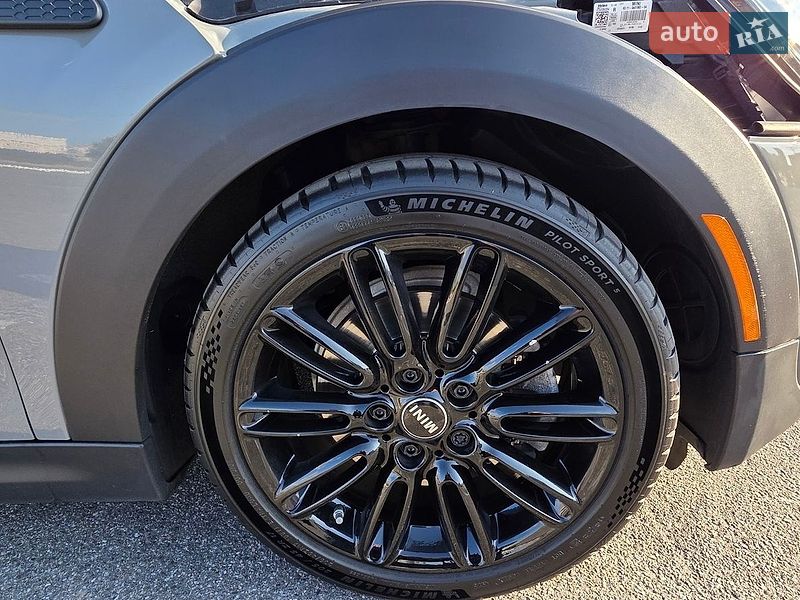 Хэтчбек MINI Cooper 2018 в Киеве