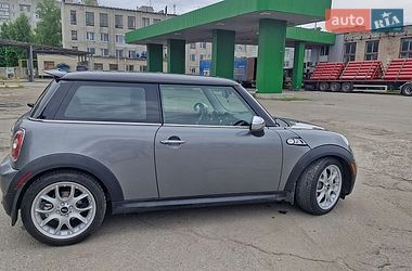 Хэтчбек MINI Cooper 2009 в Кременчуге