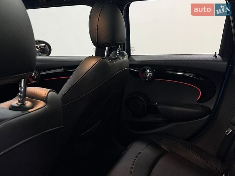 Хетчбек MINI Cooper 2023 в Одесі