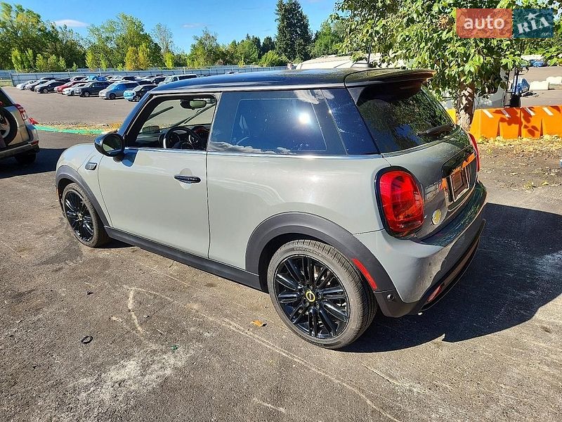 Хетчбек MINI Cooper 2022 в Львові