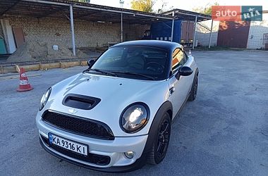 Хэтчбек MINI Cooper 2012 в Житомире
