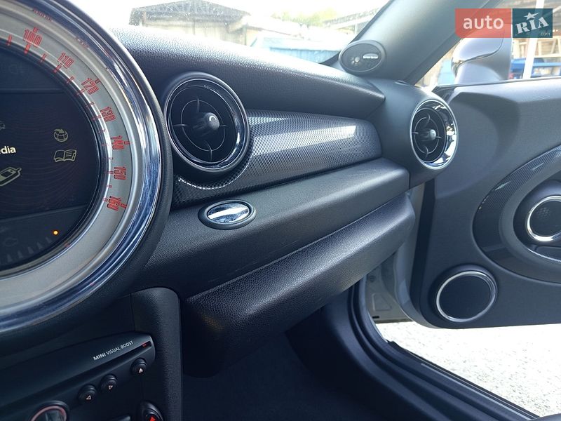 Хэтчбек MINI Cooper 2012 в Житомире
