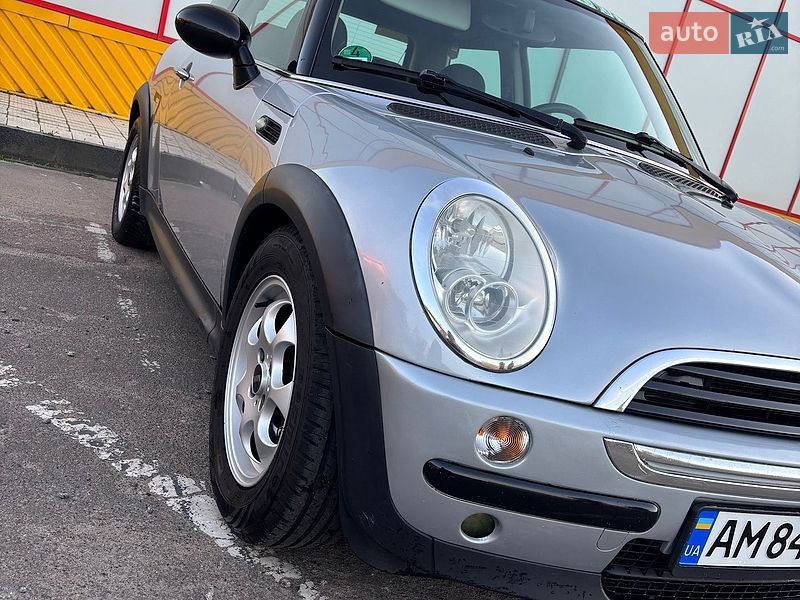 Хэтчбек MINI Cooper 2006 в Житомире Хэтчбек MINI Cooper 2006 в Житомире