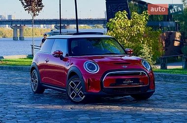 Хетчбек MINI Cooper 2023 в Києві