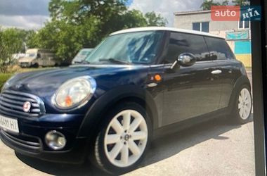 Хэтчбек MINI Cooper 2008 в Кропивницком