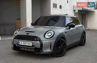 Хэтчбек MINI Cooper 2022 в Харькове
