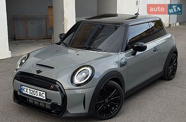 Хэтчбек MINI Cooper 2022 в Харькове