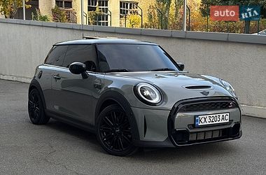 Хэтчбек MINI Cooper 2022 в Харькове
