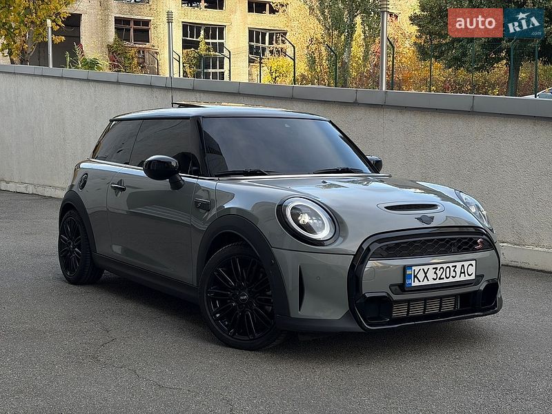 Хэтчбек MINI Cooper 2022 в Харькове