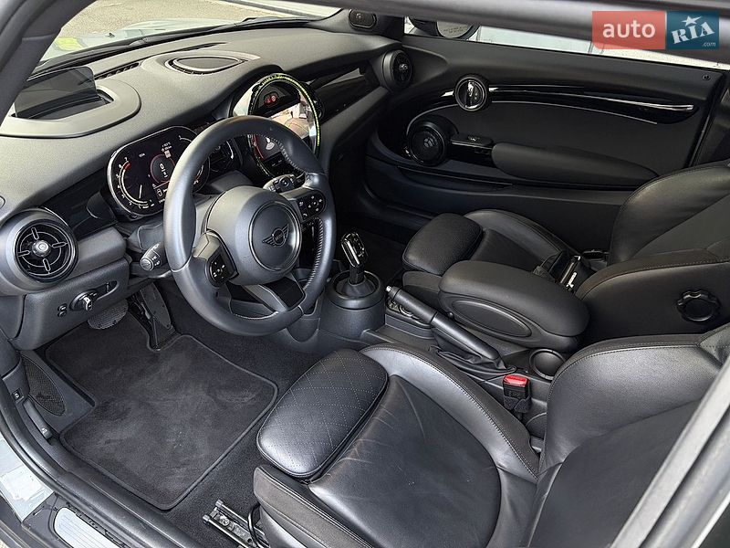 Хэтчбек MINI Cooper 2022 в Харькове